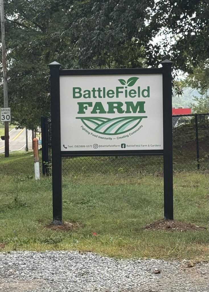 BattleField Farm has an official sign